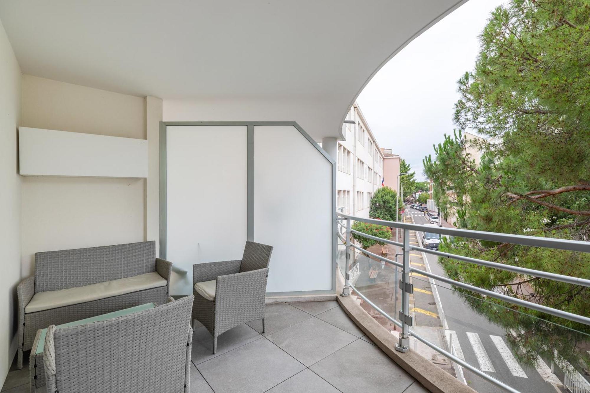 Le Printemps, Centre Juan Les Pins , 100M Des Plages, 70M De La Gare De Juan Les Pins Antibes Eksteriør bilde